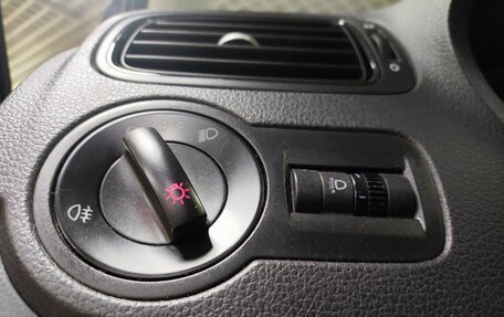 Volkswagen Polo VI (EU Market), 2016 год, 1 040 000 рублей, 18 фотография