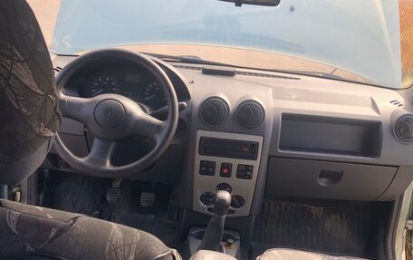 Renault Logan I, 2006 год, 150 000 рублей, 11 фотография