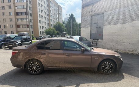 BMW 5 серия, 2004 год, 850 000 рублей, 2 фотография