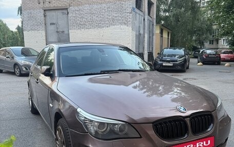 BMW 5 серия, 2004 год, 850 000 рублей, 7 фотография