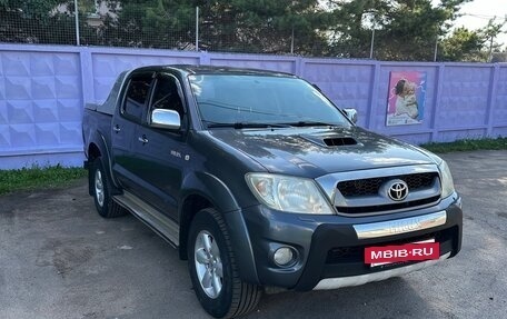 Toyota Hilux VII, 2011 год, 1 900 000 рублей, 3 фотография