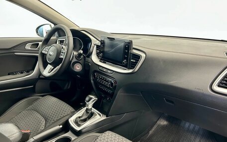 KIA cee'd III, 2020 год, 1 900 000 рублей, 18 фотография