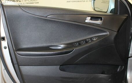 Hyundai Sonata VI, 2012 год, 875 000 рублей, 8 фотография