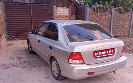Hyundai Accent II, 2000 год, 215 000 рублей, 2 фотография