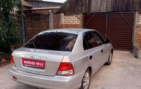 Hyundai Accent II, 2000 год, 215 000 рублей, 3 фотография