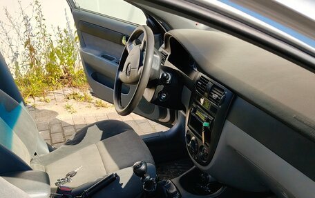 Daewoo Gentra II, 2013 год, 670 000 рублей, 11 фотография