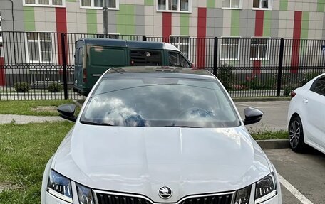 Skoda Octavia, 2017 год, 1 330 000 рублей, 8 фотография