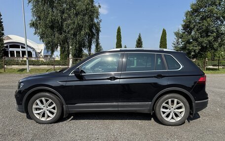 Volkswagen Tiguan II, 2017 год, 2 400 000 рублей, 6 фотография