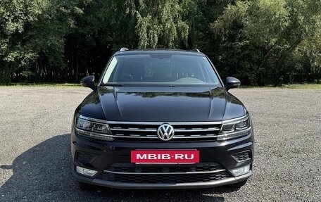 Volkswagen Tiguan II, 2017 год, 2 400 000 рублей, 5 фотография