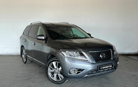 Nissan Pathfinder, 2015 год, 1 835 000 рублей, 3 фотография
