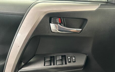 Toyota RAV4, 2016 год, 1 650 000 рублей, 18 фотография