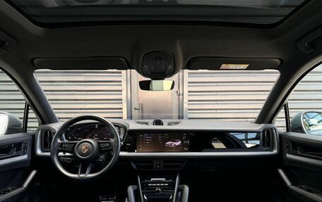 Porsche Cayenne III, 2023 год, 16 490 000 рублей, 12 фотография