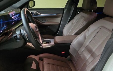 BMW 4 серия, 2024 год, 5 800 000 рублей, 9 фотография