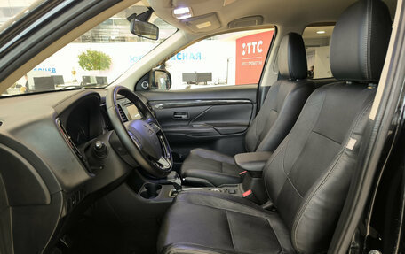 Mitsubishi Outlander III рестайлинг 3, 2016 год, 2 050 000 рублей, 20 фотография