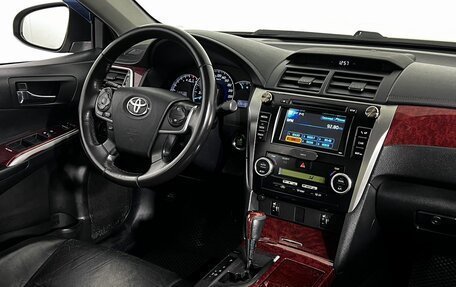 Toyota Camry, 2011 год, 1 270 000 рублей, 13 фотография