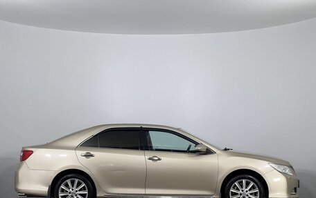 Toyota Camry, 2011 год, 1 270 000 рублей, 4 фотография