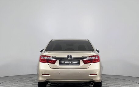 Toyota Camry, 2011 год, 1 270 000 рублей, 6 фотография