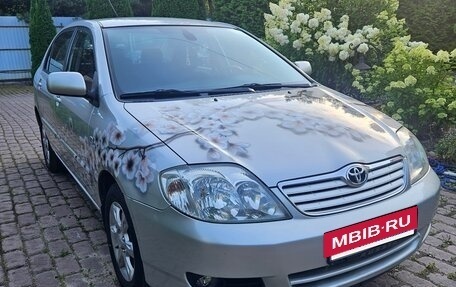 Toyota Corolla, 2005 год, 650 000 рублей, 3 фотография
