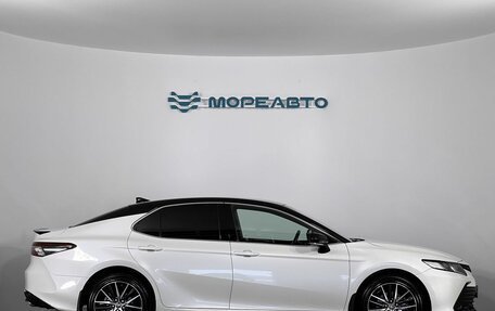 Toyota Camry, 2021 год, 3 310 000 рублей, 4 фотография