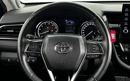 Toyota Camry, 2021 год, 3 310 000 рублей, 17 фотография