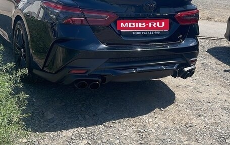 Toyota Camry, 2020 год, 3 000 000 рублей, 10 фотография