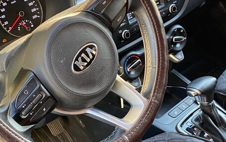 KIA Rio IV, 2018 год, 1 550 000 рублей, 6 фотография