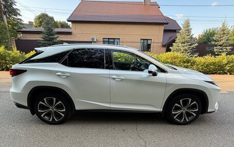 Lexus RX IV рестайлинг, 2020 год, 5 000 000 рублей, 3 фотография