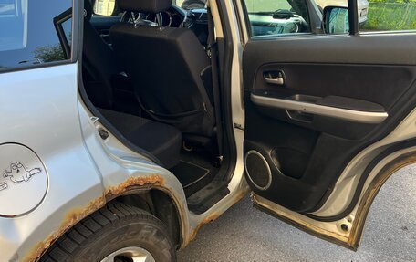 Suzuki Grand Vitara, 2011 год, 650 000 рублей, 14 фотография