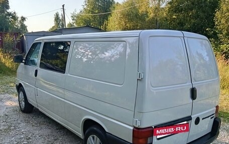 Volkswagen Transporter T4, 2002 год, 620 000 рублей, 2 фотография