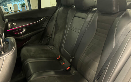 Mercedes-Benz E-Класс, 2017 год, 2 990 000 рублей, 14 фотография