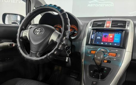 Toyota Auris II, 2007 год, 600 000 рублей, 13 фотография