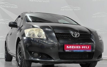 Toyota Auris II, 2007 год, 600 000 рублей, 24 фотография