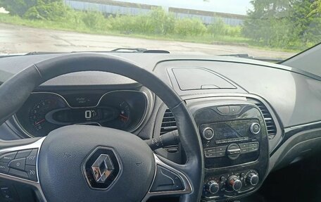 Renault Kaptur I рестайлинг, 2020 год, 1 120 000 рублей, 12 фотография