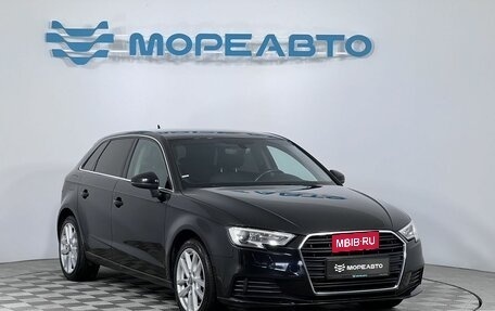 Audi A3, 2018 год, 1 840 000 рублей, 3 фотография