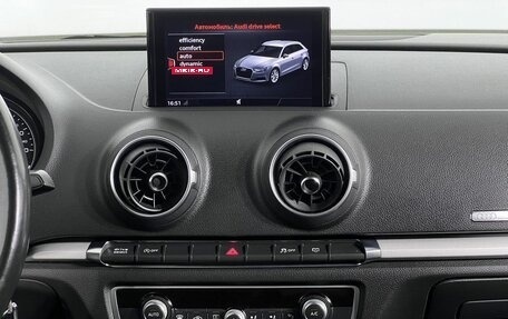 Audi A3, 2018 год, 1 840 000 рублей, 15 фотография