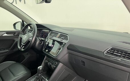 Volkswagen Tiguan II, 2018 год, 3 000 000 рублей, 14 фотография