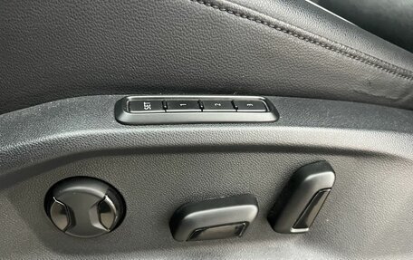 Volkswagen Tiguan II, 2018 год, 3 000 000 рублей, 19 фотография
