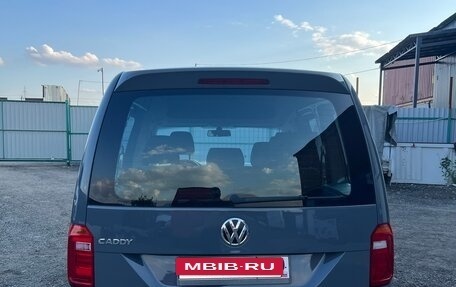 Volkswagen Caddy IV, 2017 год, 1 000 000 рублей, 7 фотография