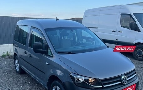 Volkswagen Caddy IV, 2017 год, 1 000 000 рублей, 4 фотография
