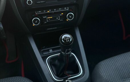 Volkswagen Jetta VI, 2012 год, 829 000 рублей, 15 фотография