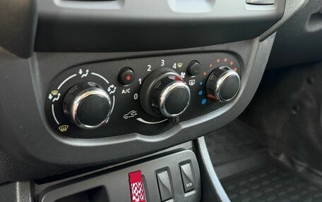 Renault Duster I рестайлинг, 2017 год, 1 100 000 рублей, 14 фотография