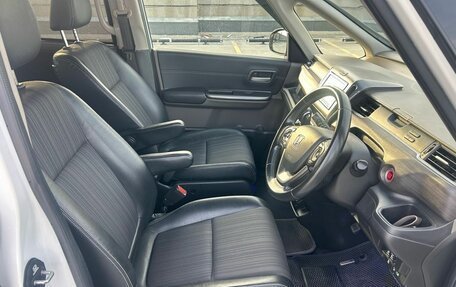 Honda Freed II, 2019 год, 1 300 000 рублей, 10 фотография