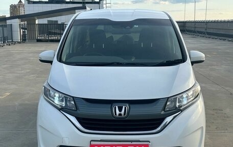 Honda Freed II, 2019 год, 1 300 000 рублей, 7 фотография