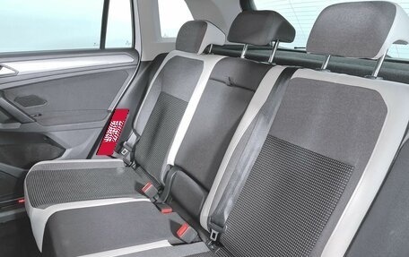 Volkswagen Tiguan II, 2019 год, 2 589 000 рублей, 10 фотография