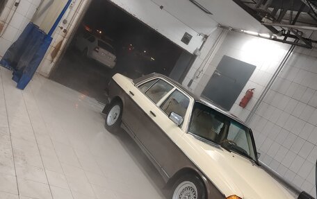 Mercedes-Benz W123, 1985 год, 200 000 рублей, 2 фотография