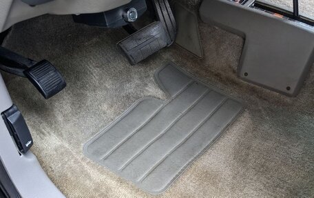 GMC Yukon III, 1996 год, 2 500 000 рублей, 12 фотография