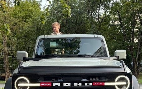 Ford Bronco, 2022 год, 7 450 000 рублей, 5 фотография