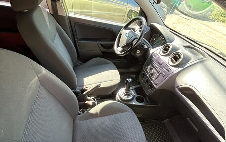 Ford Fiesta, 2007 год, 450 000 рублей, 15 фотография