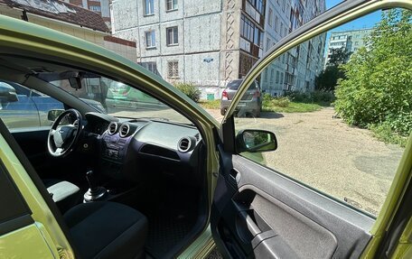 Ford Fiesta, 2007 год, 450 000 рублей, 4 фотография