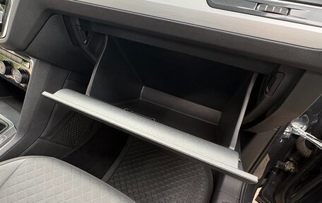 Volkswagen Tiguan II, 2019 год, 2 350 000 рублей, 9 фотография